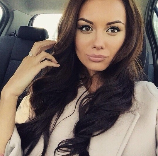 Со мной ты сможешь окунуться в мир похоти и наслаждения. У меня множество опытных фантазий и смелых возможностей, чтобы удовлетворить даже самые сокровенные желания. Я гарантирую тебе полный релакс и экстаз. Фото подтверждают мою красоту и знойность. Заказывай встречу со мной и ты не пожалеешь, мой дорогой! 😘💋 Обожаю получать отзывы о своих услугах, так что не стесняйся делиться своими впечатлениями! Буду ждать в горячем ожидании тебя, чтобы сделать твои фантазии ярче и реальными. До встречи, мой красавчик! 😉🔥 Алиса